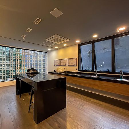 Vn Capote Valente: Conforto E Estilo Em São Paulo Exterior foto